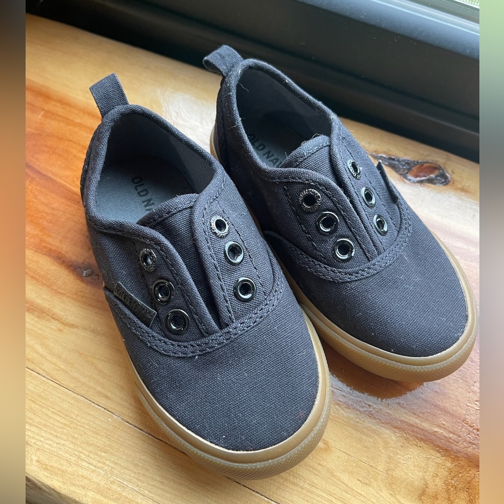 NEW Old Navy Toddler Black Canvas Slip-On Sneakers